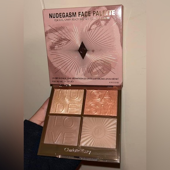 Charlotte tilbury face palette - Picture 3 of 3